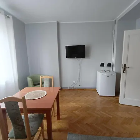 Apartamenty Zielony 6 Przy Mtp Poznan Exterior photo
